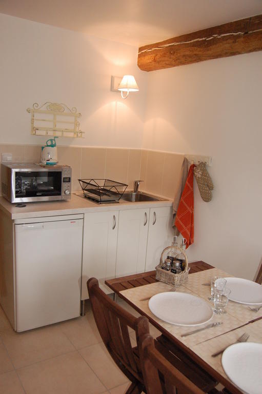 La Chaiserie La Croix-Saint-Leufroy ภายนอก รูปภาพ