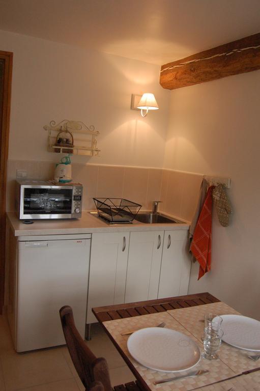 La Chaiserie La Croix-Saint-Leufroy ภายนอก รูปภาพ